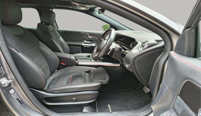 2024 Mercedes Benz GLA Class 220d, Diesel, Automatic, 16,724 km, Right Side Front Door Cabin