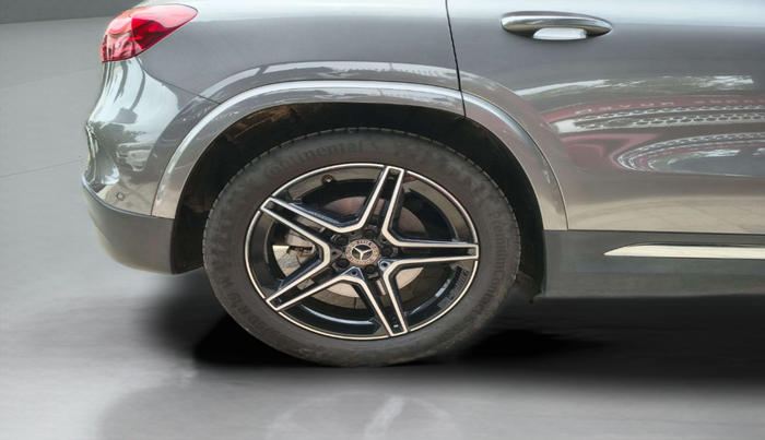 2024 Mercedes Benz GLA Class 220d, Diesel, Automatic, 16,724 km, Right Rear Wheel