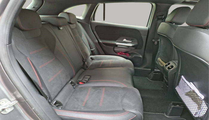 2024 Mercedes Benz GLA Class 220d, Diesel, Automatic, 16,724 km, Right Side Rear Door Cabin