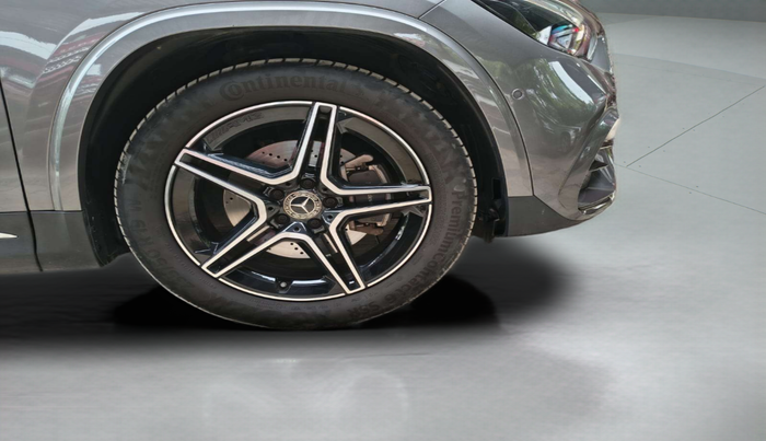 2024 Mercedes Benz GLA Class 220d, Diesel, Automatic, 16,724 km, Right Front Wheel