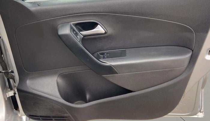2020 Volkswagen Polo TRENDLINE 1.0L, Petrol, Manual, 73,646 km, Driver Side Door Panels Control