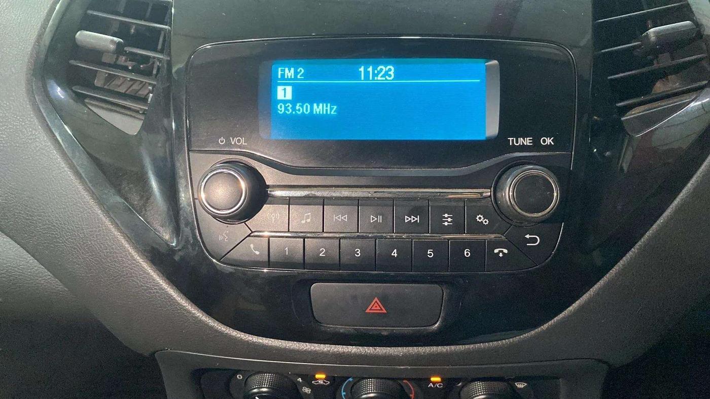 2020 Ford New Figo TITANIUM 1.2 PETROL MT, Petrol, Manual, 15,235 km, Air Conditioner