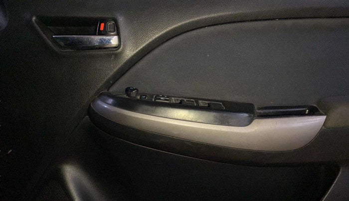 2021 Maruti Baleno ZETA PETROL 1.2, Petrol, Manual, 43,040 km, Driver Side Door Panels Control
