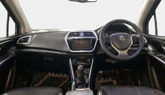 2017 Maruti S Cross ALPHA 1.3, Diesel, Manual, 97,171 km, Dashboard