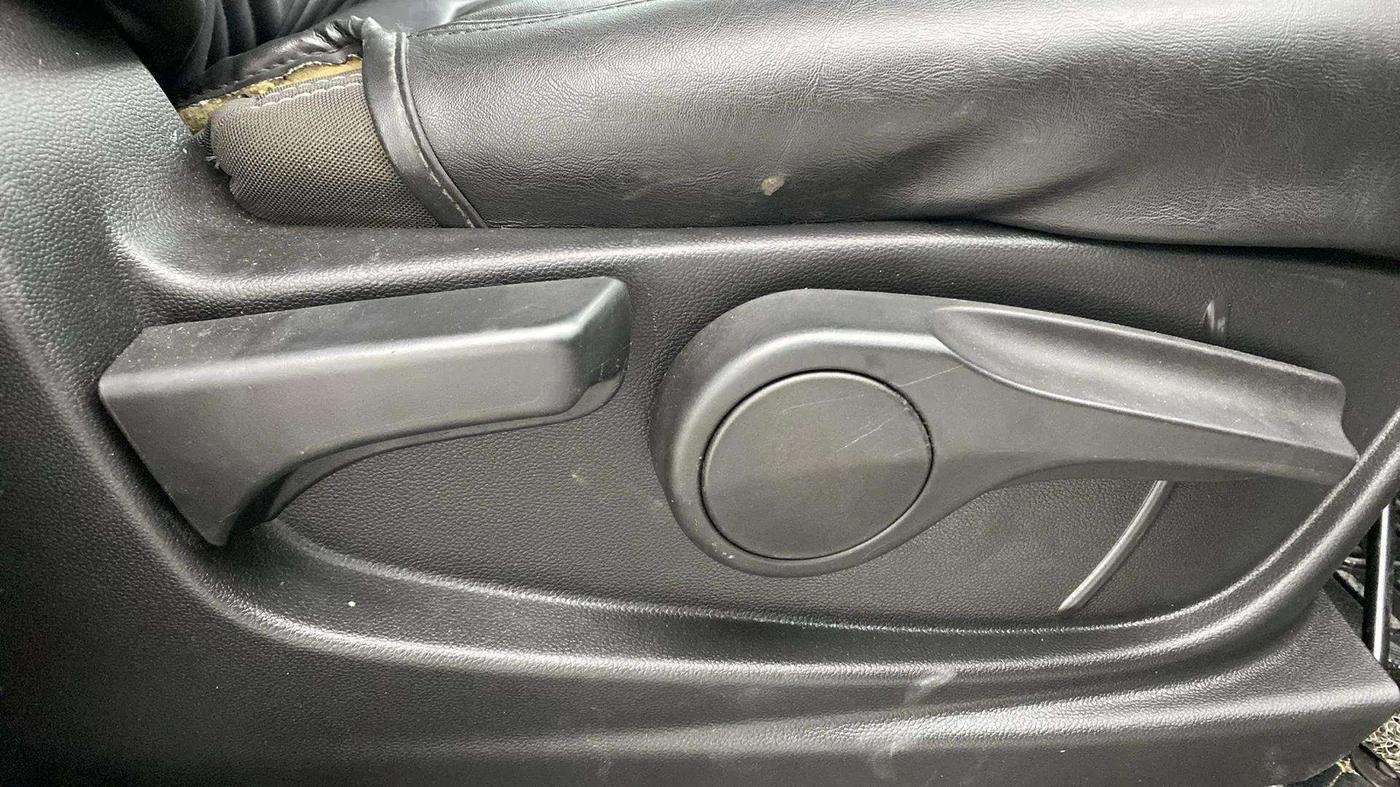 2020 MG HECTOR SUPER 1.5 PETROL, Petrol, Manual, 34,474 km, Driver Side Adjustment Panel