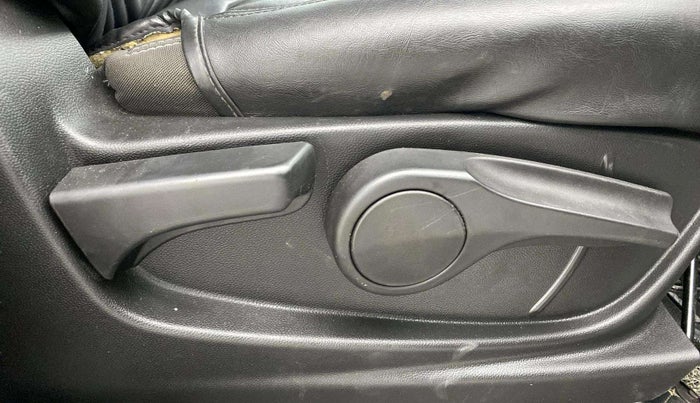 2020 MG HECTOR SUPER 1.5 PETROL, Petrol, Manual, 34,429 km, Driver Side Adjustment Panel