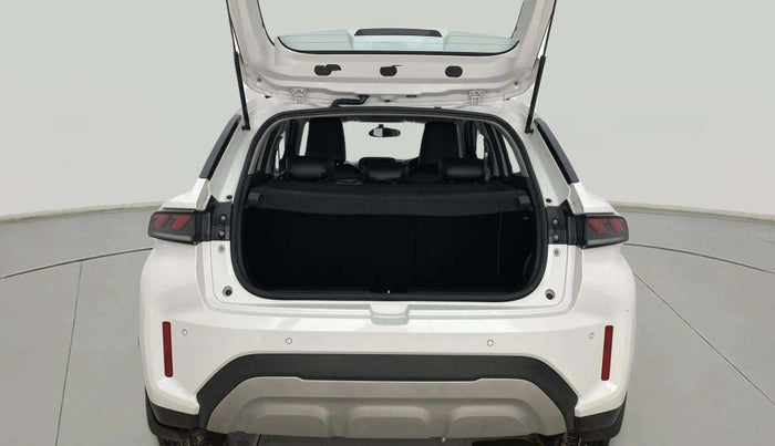 2024 Maruti FRONX DELTA 1.2 AGS, Petrol, Automatic, 15,629 km, Boot Inside