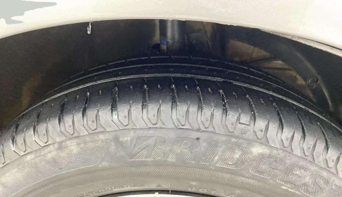 2018 Maruti Dzire ZXI PLUS AMT, Petrol, Automatic, 43,291 km, Right Front Tyre Tread