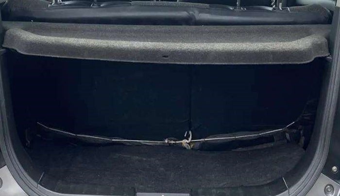 2017 Maruti Wagon R 1.0 VXI, Petrol, Manual, 34,661 km, Boot Inside