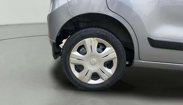 2017 Maruti Wagon R 1.0 VXI, Petrol, Manual, 34,661 km, Right Rear Wheel