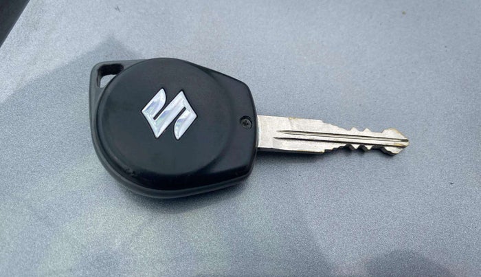 2017 Maruti Wagon R 1.0 VXI, Petrol, Manual, 34,661 km, Key Close Up