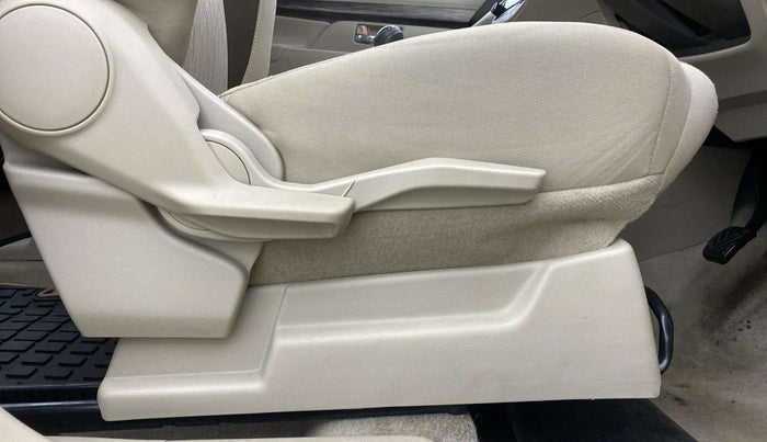 2020 Maruti Ertiga ZXI+ SHVS, Petrol, Manual, 28,330 km, Driver Side Adjustment Panel