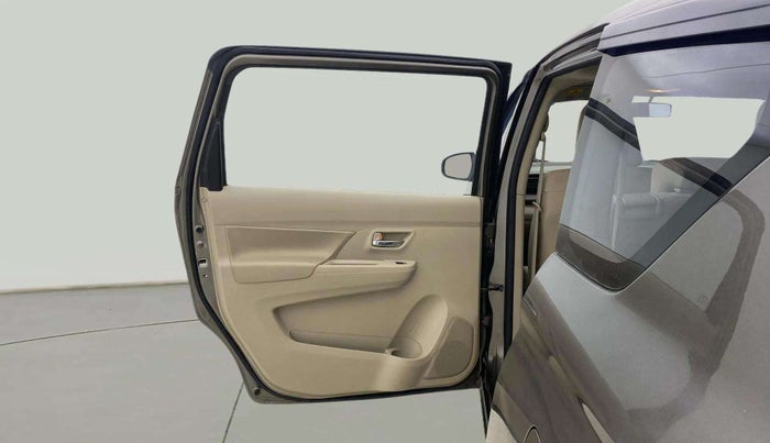 2020 Maruti Ertiga ZXI+ SHVS, Petrol, Manual, 28,330 km, LHS Rear Door