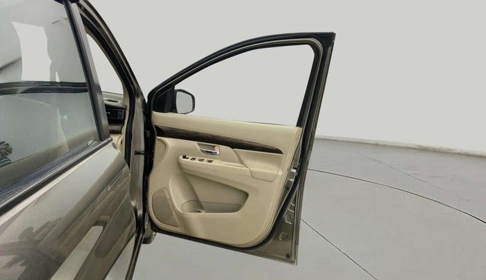 2020 Maruti Ertiga ZXI+ SHVS, Petrol, Manual, 28,330 km, RHS Front Door