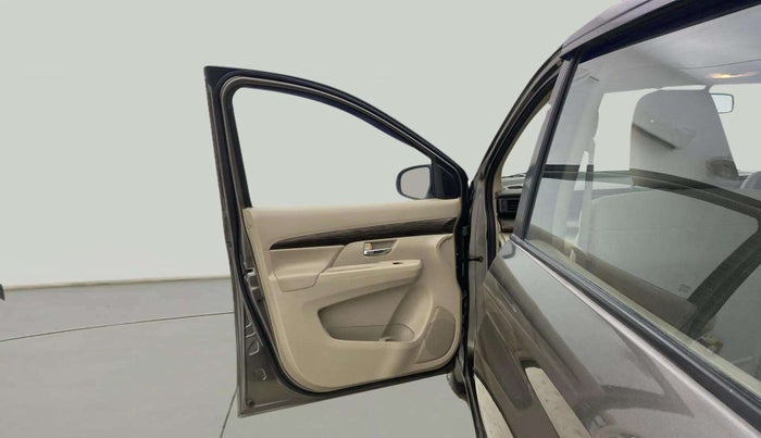 2020 Maruti Ertiga ZXI+ SHVS, Petrol, Manual, 28,330 km, LHS Front Door