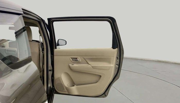 2020 Maruti Ertiga ZXI+ SHVS, Petrol, Manual, 28,330 km, RHS Rear Door