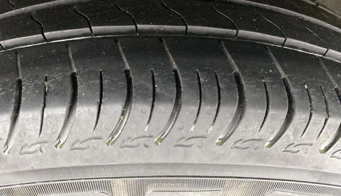 2023 Maruti New Wagon-R ZXI PLUS 1.2, Petrol, Manual, 20,719 km, Left Rear Tyre Tread