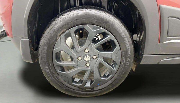 2024 Maruti FRONX DELTA PLUS 1.2MT, Petrol, Manual, 17,102 km, Right Rear Wheel