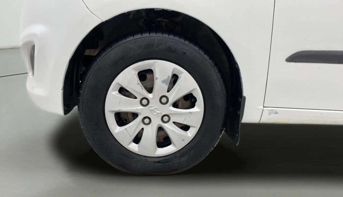 2012 Hyundai i10 MAGNA 1.2, CNG, Manual, 85,013 km, Left Front Wheel