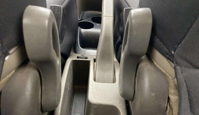 2012 Hyundai i10 MAGNA 1.2, CNG, Manual, 85,013 km, Driver Side Adjustment Panel