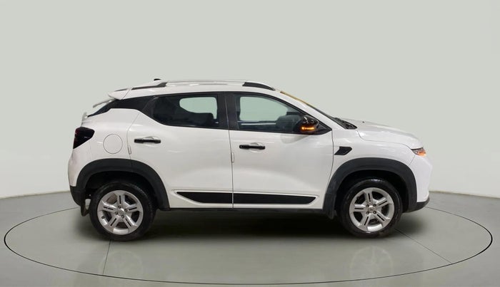 2022 Renault Kiger RXT MT, Petrol, Manual, 26,377 km, Right Side View