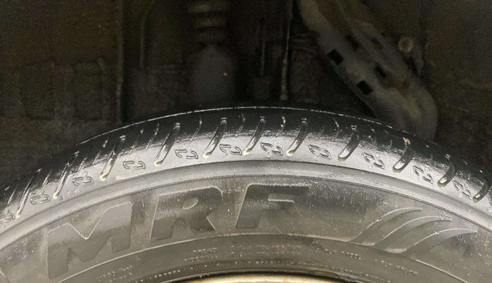 2022 Nissan MAGNITE XE, Petrol, Manual, 43,040 km, Right Rear Tyre Tread