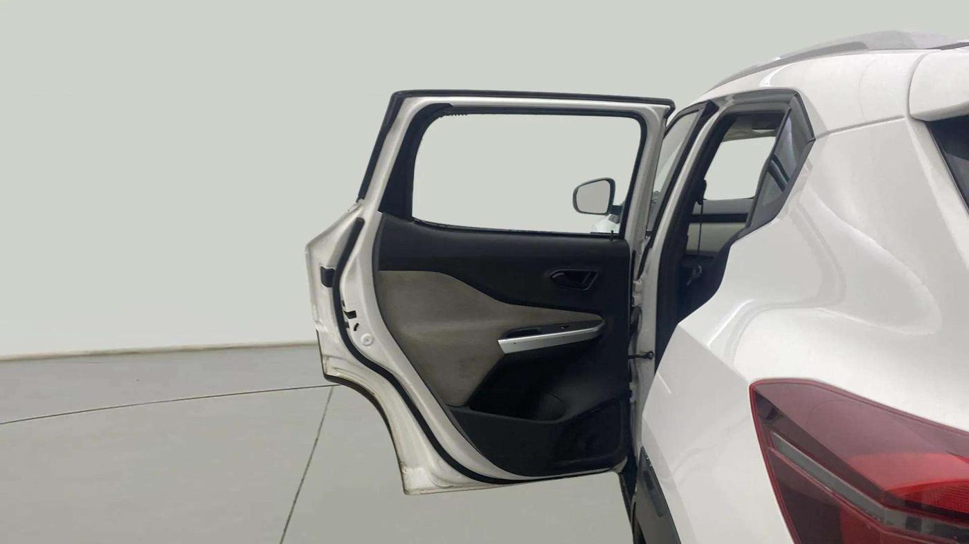 2022 Nissan MAGNITE XE, Petrol, Manual, 43,040 km, LHS Rear Door