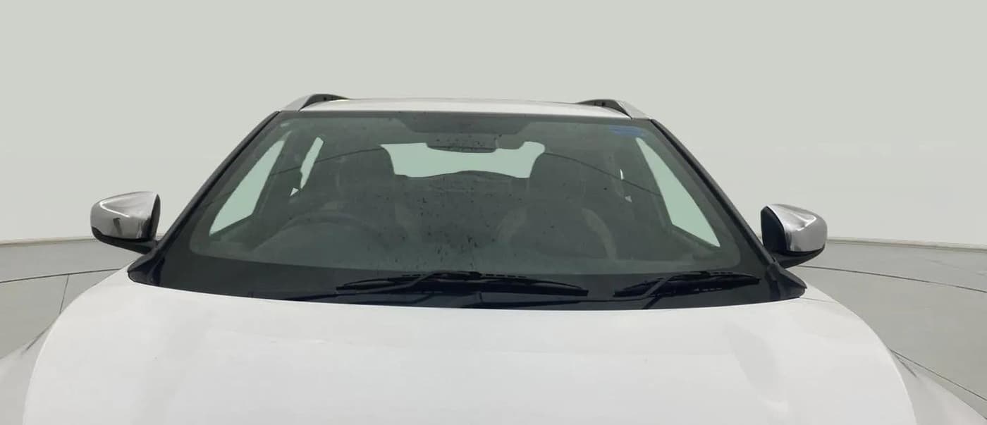 2022 Nissan MAGNITE XE, Petrol, Manual, 43,040 km, Front Windshield