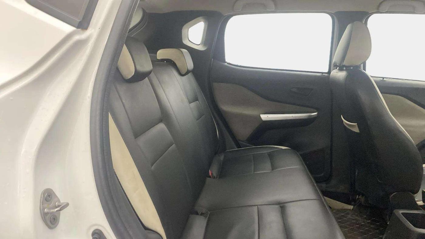 2022 Nissan MAGNITE XE, Petrol, Manual, 43,040 km, Right Side Rear Door Cabin