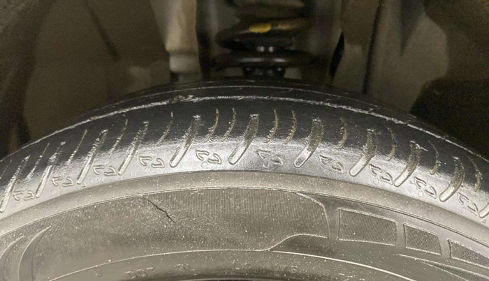 2022 Nissan MAGNITE XE, Petrol, Manual, 43,040 km, Left Front Tyre Tread