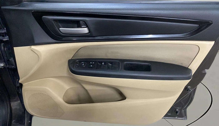 2019 Honda Amaze 1.2L I-VTEC VX, CNG, Manual, 58,487 km, Driver Side Door Panels Control