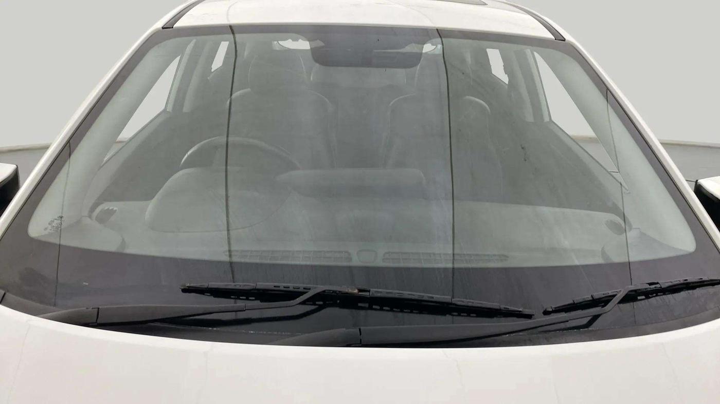 2020 Hyundai NEW I20 ASTA (O) 1.0 TURBO GDI DCT, Petrol, Automatic, 76,158 km, Front Windshield