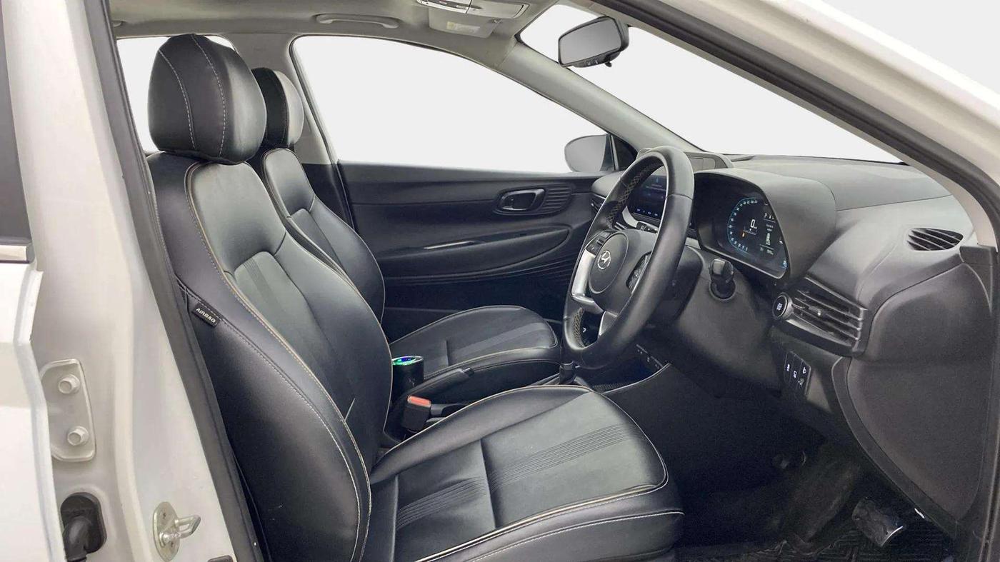 2020 Hyundai NEW I20 ASTA (O) 1.0 TURBO GDI DCT, Petrol, Automatic, 76,158 km, Right Side Front Door Cabin
