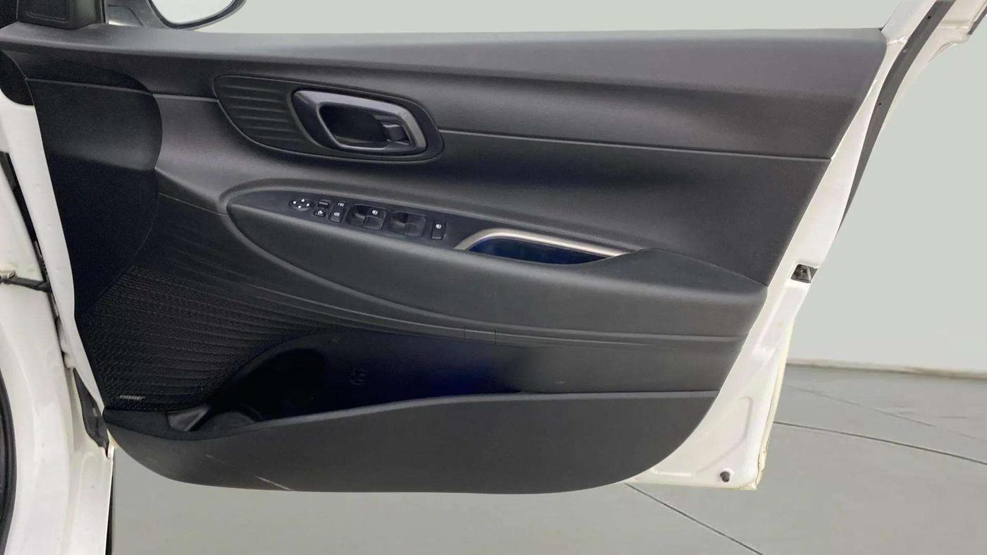 2020 Hyundai NEW I20 ASTA (O) 1.0 TURBO GDI DCT, Petrol, Automatic, 76,158 km, Driver Side Door Panels Control