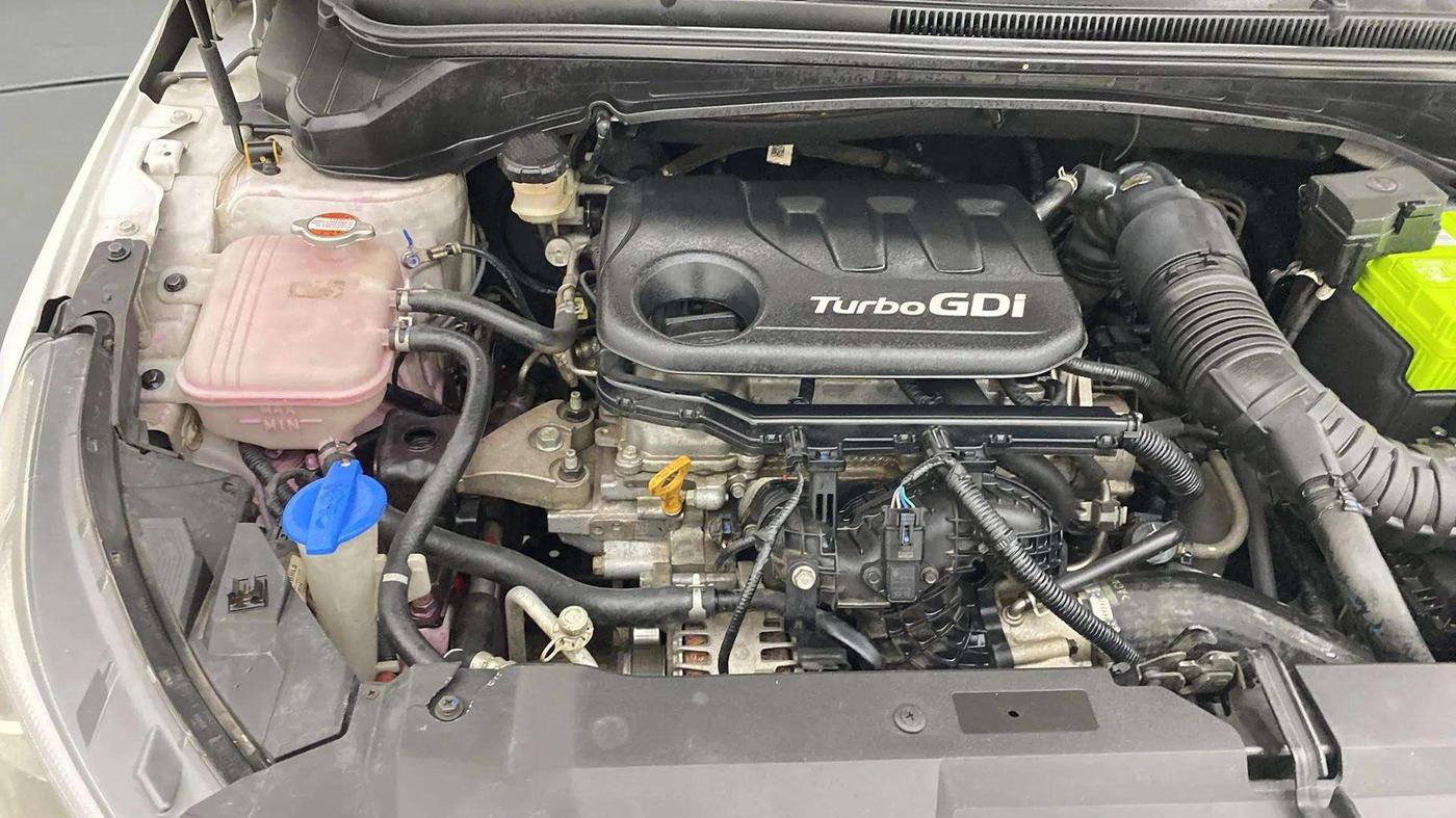 2020 Hyundai NEW I20 ASTA (O) 1.0 TURBO GDI DCT, Petrol, Automatic, 76,158 km, Engine View - Right