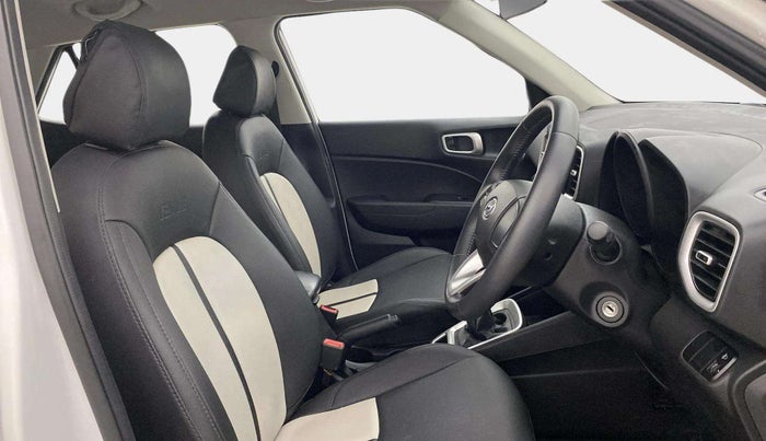 2021 Hyundai VENUE S+ 1.2, Petrol, Manual, 32,136 km, Right Side Front Door Cabin