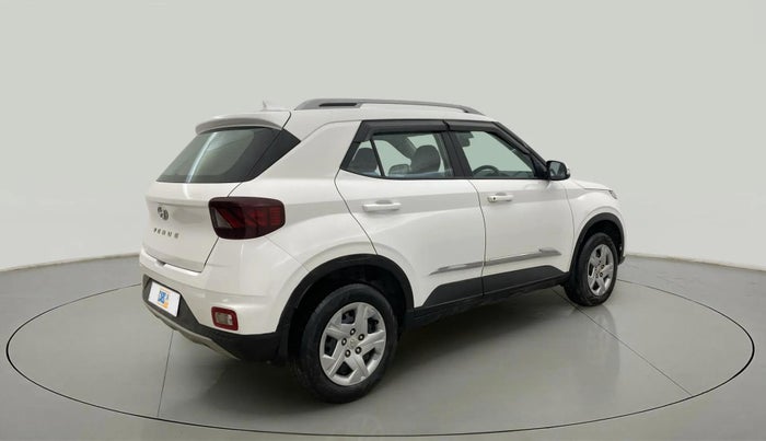 2021 Hyundai VENUE S+ 1.2, Petrol, Manual, 32,136 km, Right Back Diagonal