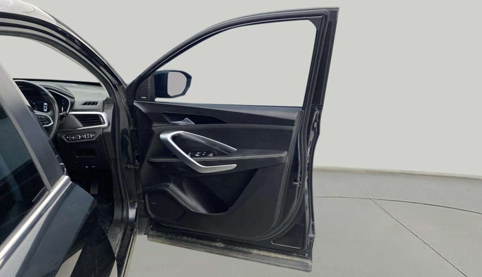 2020 MG HECTOR SHARP 1.5 DCT PETROL, Petrol, Automatic, 55,827 km, RHS Front Door