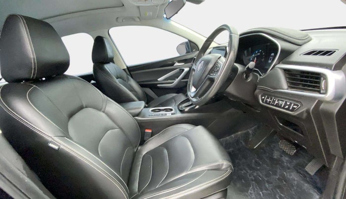 2020 MG HECTOR SHARP 1.5 DCT PETROL, Petrol, Automatic, 55,827 km, Right Side Front Door Cabin