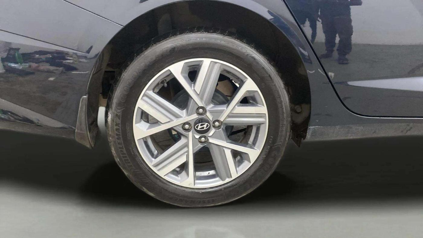 2023 Hyundai Verna SX(O) 1.5 MPI IVT , Petrol, Automatic, 13,388 km, Right Rear Wheel