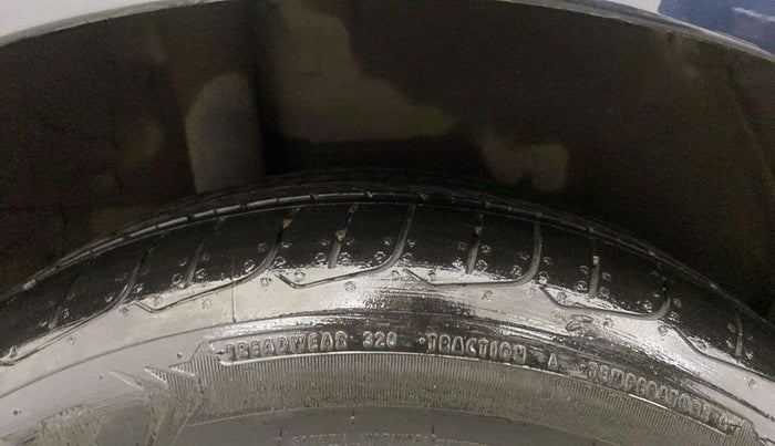 2023 Hyundai Verna SX(O) 1.5 MPI IVT , Petrol, Automatic, 13,263 km, Right Rear Tyre Tread