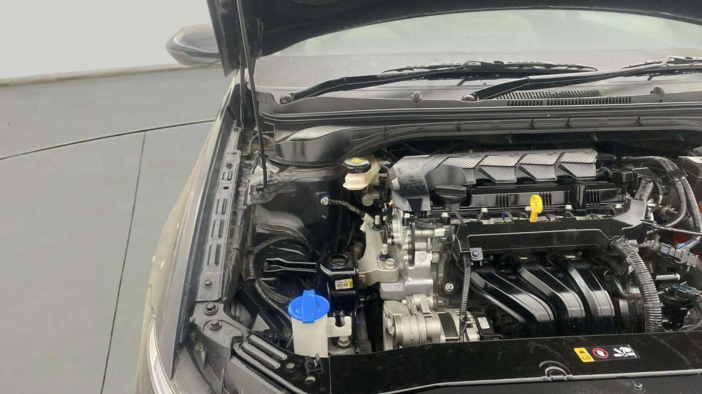 2023 Hyundai Verna SX(O) 1.5 MPI IVT , Petrol, Automatic, 13,388 km, Engine View - Right