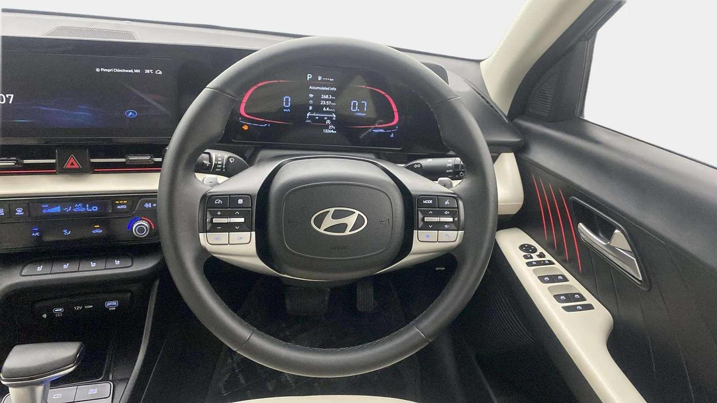 2023 Hyundai Verna SX(O) 1.5 MPI IVT , Petrol, Automatic, 13,388 km, Steering Wheel Close Up