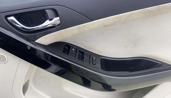 2022 Tata NEXON XZ PLUS DIESEL, Diesel, Manual, 40,938 km, Driver Side Door Panels Control