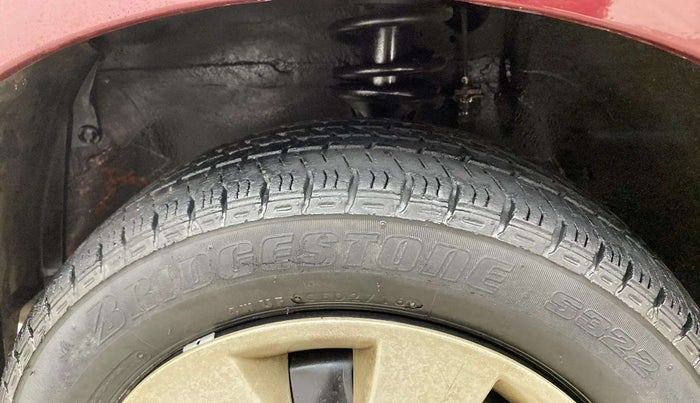 2016 Maruti Alto K10 VXI (O) AMT, Petrol, Automatic, 18,811 km, Left Front Tyre Tread