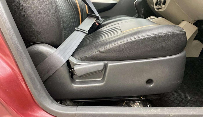 2016 Maruti Alto K10 VXI (O) AMT, Petrol, Automatic, 18,811 km, Driver Side Adjustment Panel