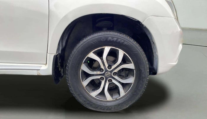 2014 Nissan Terrano XL D PLUS, Diesel, Manual, 1,24,247 km, Right Front Wheel