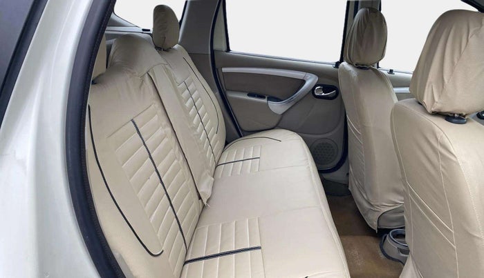 2014 Nissan Terrano XL D PLUS, Diesel, Manual, 1,24,247 km, Right Side Rear Door Cabin