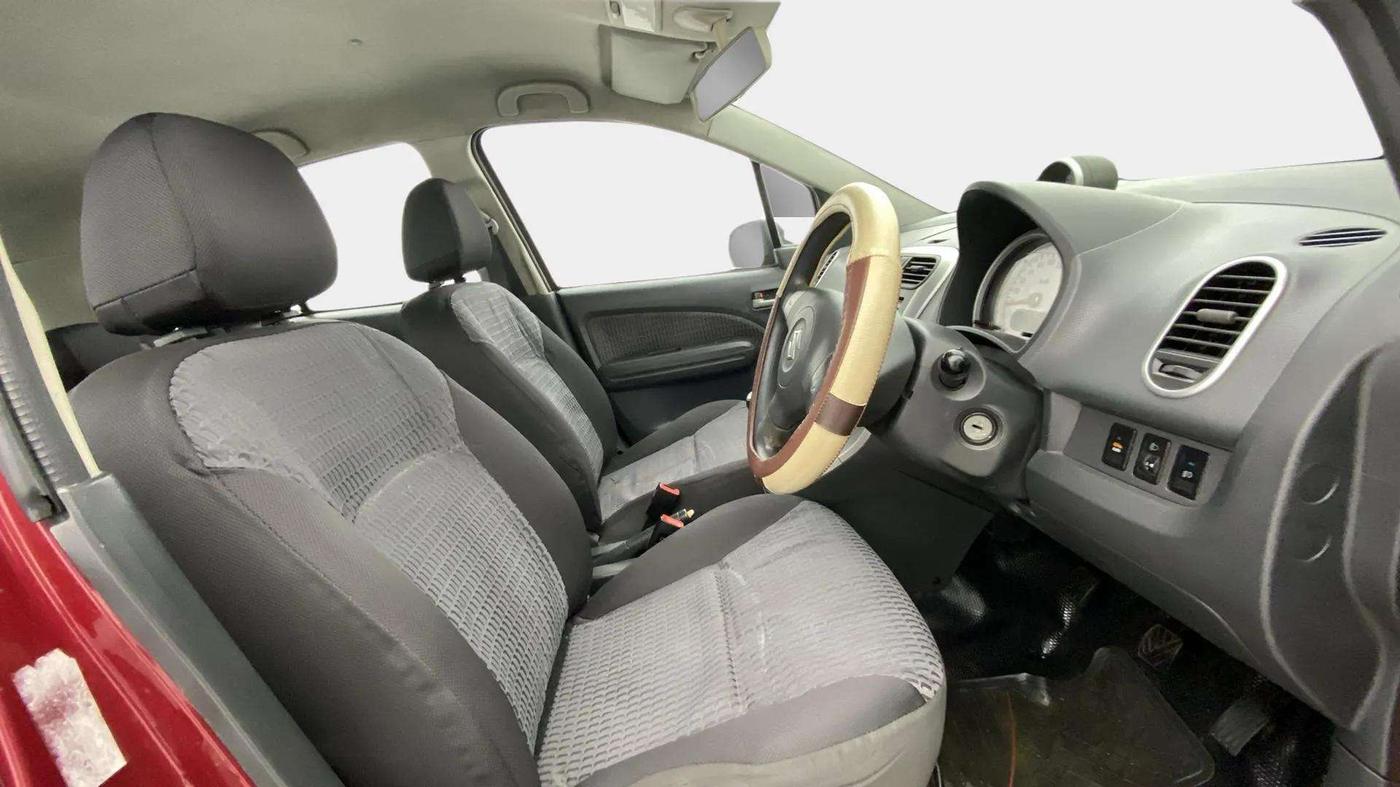 2014 Maruti Ritz VXI, Petrol, Manual, 79,936 km, Right Side Front Door Cabin
