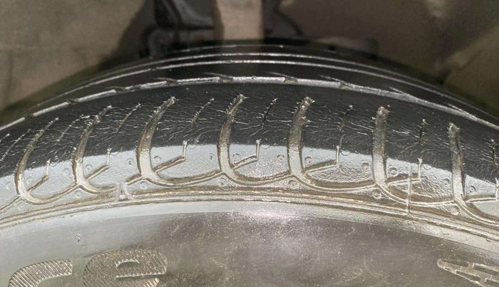 2021 Ford Ecosport TITANIUM + 1.5L PETROL AT, Petrol, Automatic, 37,968 km, Right Front Tyre Tread